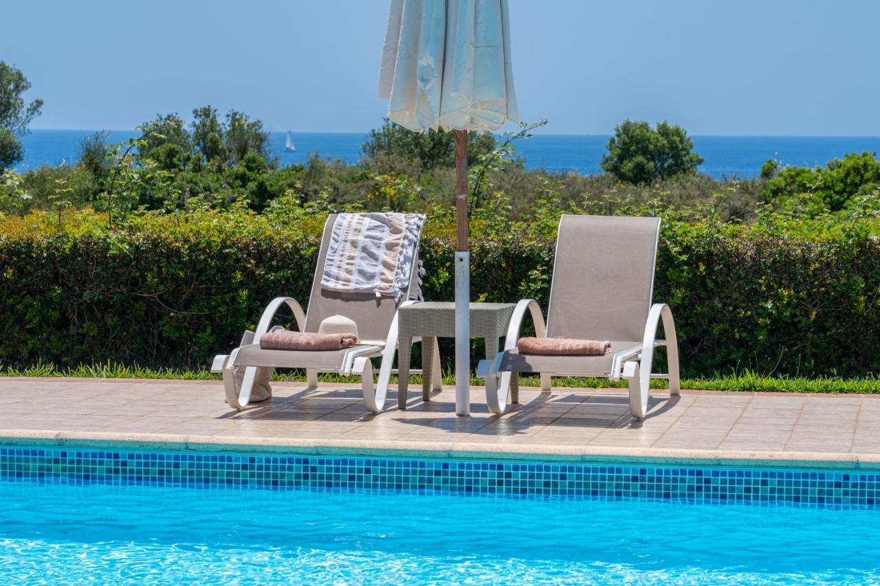 Monambeles Villas Свороната Экстерьер фото