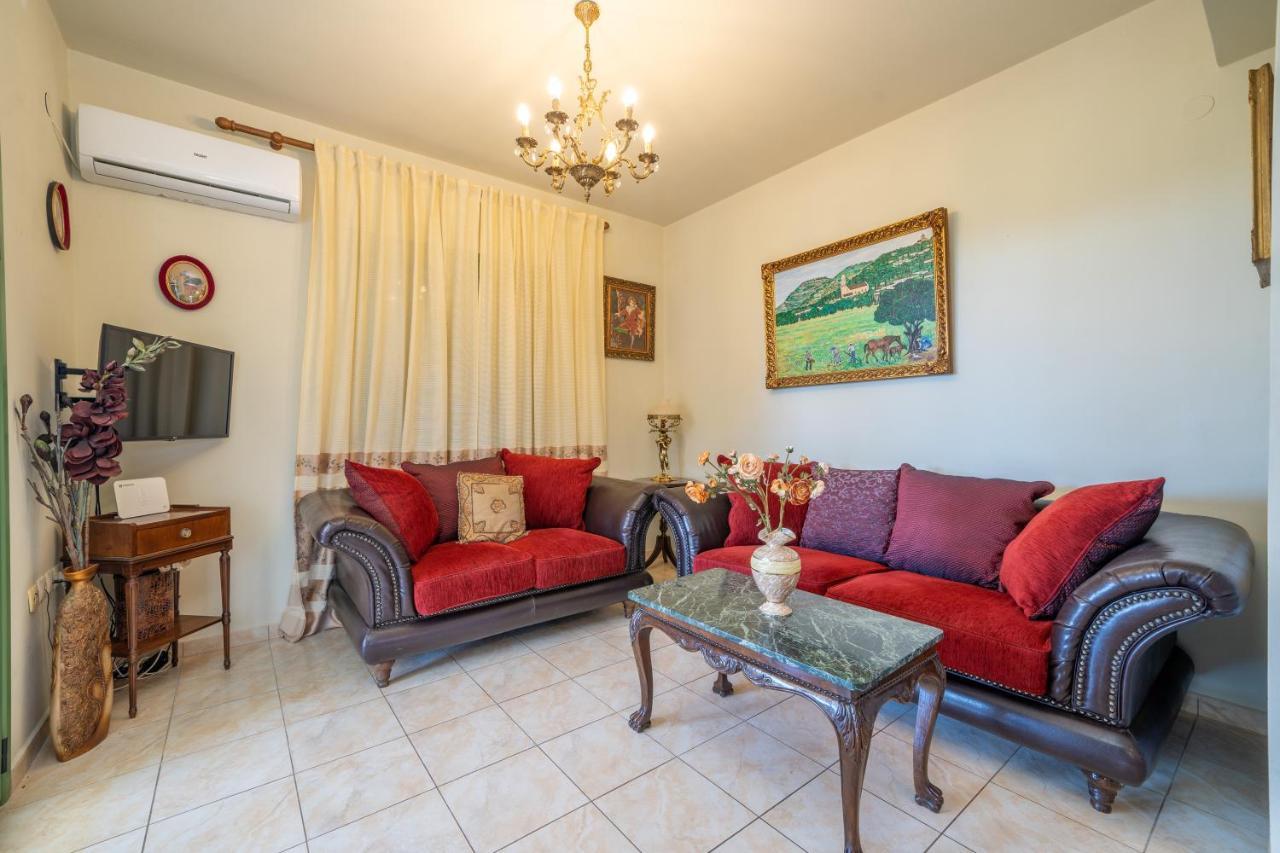 Monambeles Villas Свороната Экстерьер фото