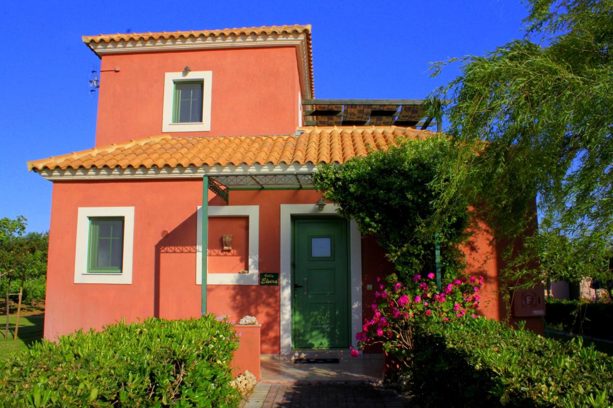 Monambeles Villas Свороната Экстерьер фото